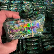Premium Imperial 710 Grape and Cream 2G Disposable Vape