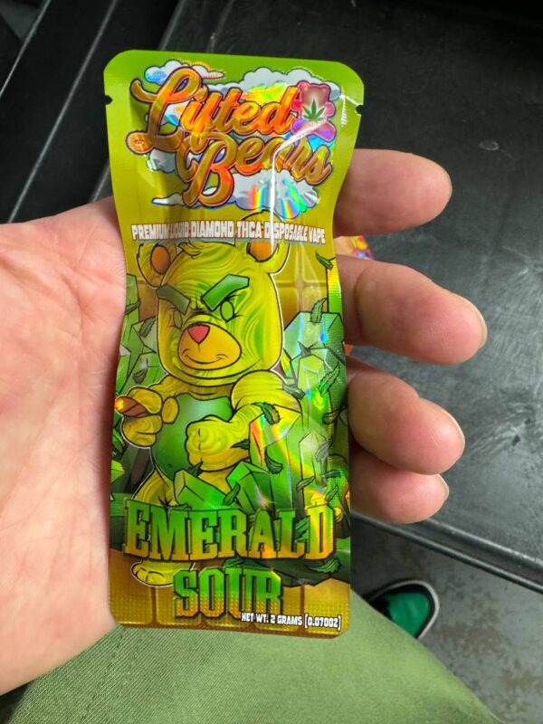 Lifted Bears 2g Emerald Sour THCA Vape
