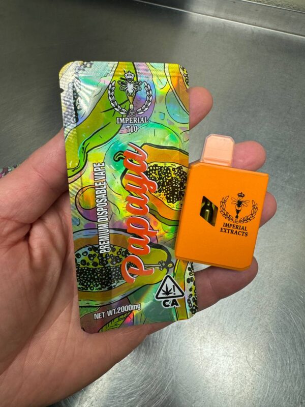 Premium Imperial 710 Papaya 2G Disposable Vapes